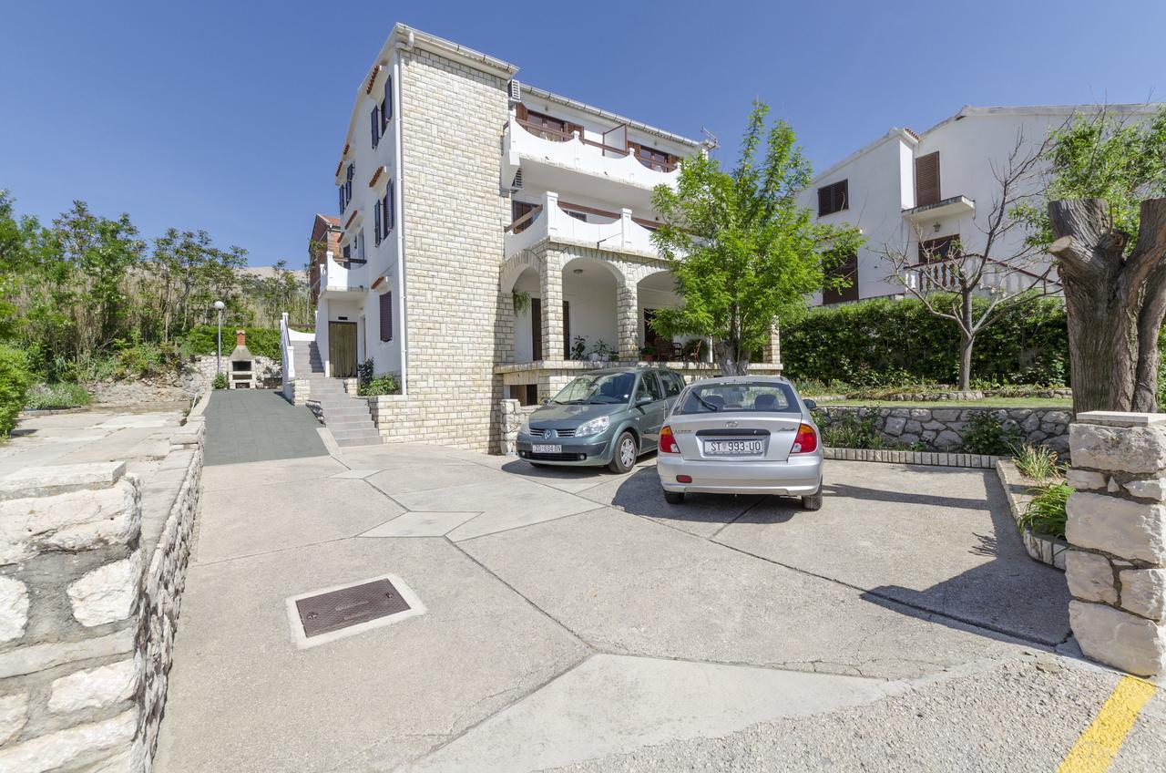 Apartments Spavalo パグ エクステリア 写真